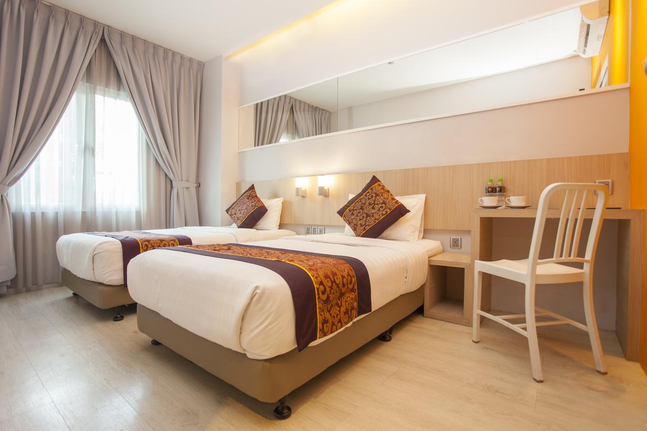 Orange Premier Hotel Wangsa Maju Kuala Lumpur Bagian luar foto
